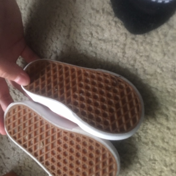 Vans - Picture 6 of 6